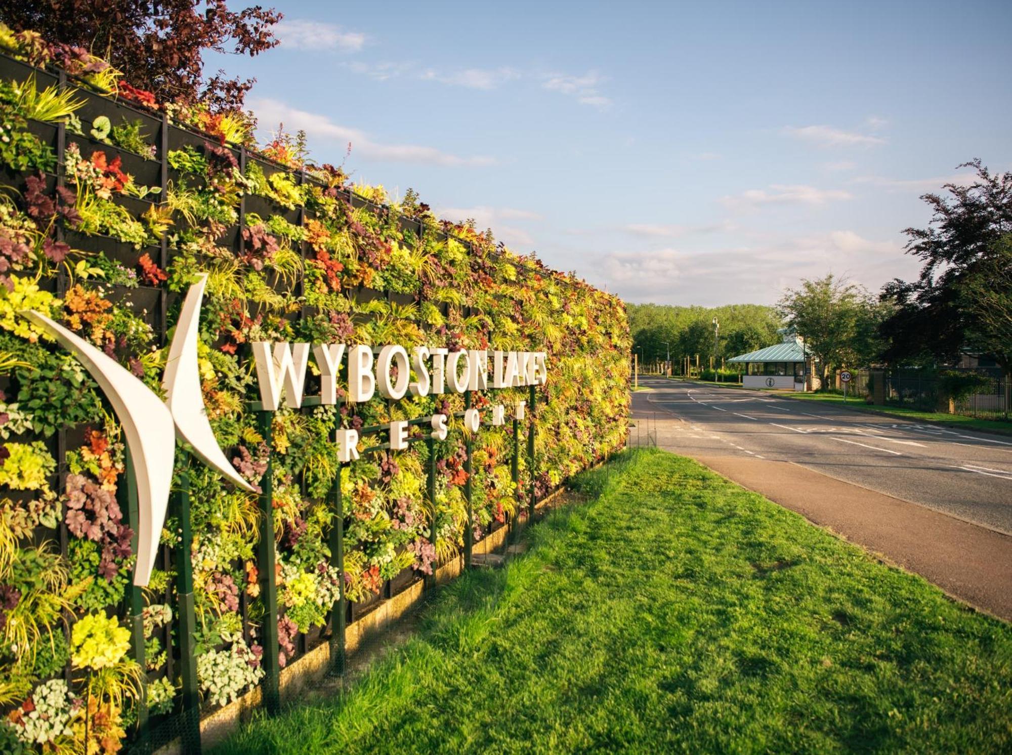 The Waterfront Hotel Spa & Golf St Neots Extérieur photo
